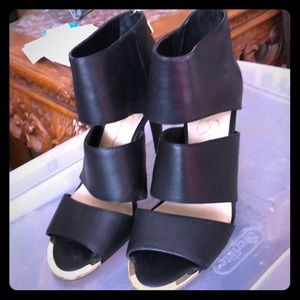 Jessica Simpson Heels